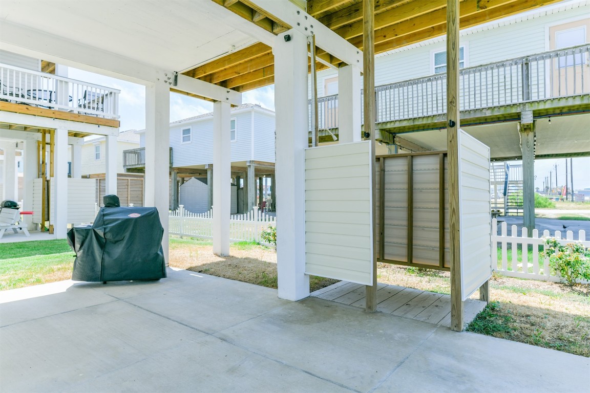 143 West Palm Surfside Beach, TX 77541 - Photo 33 of 38 Super convenient outdoor shower...and the grill can stay!