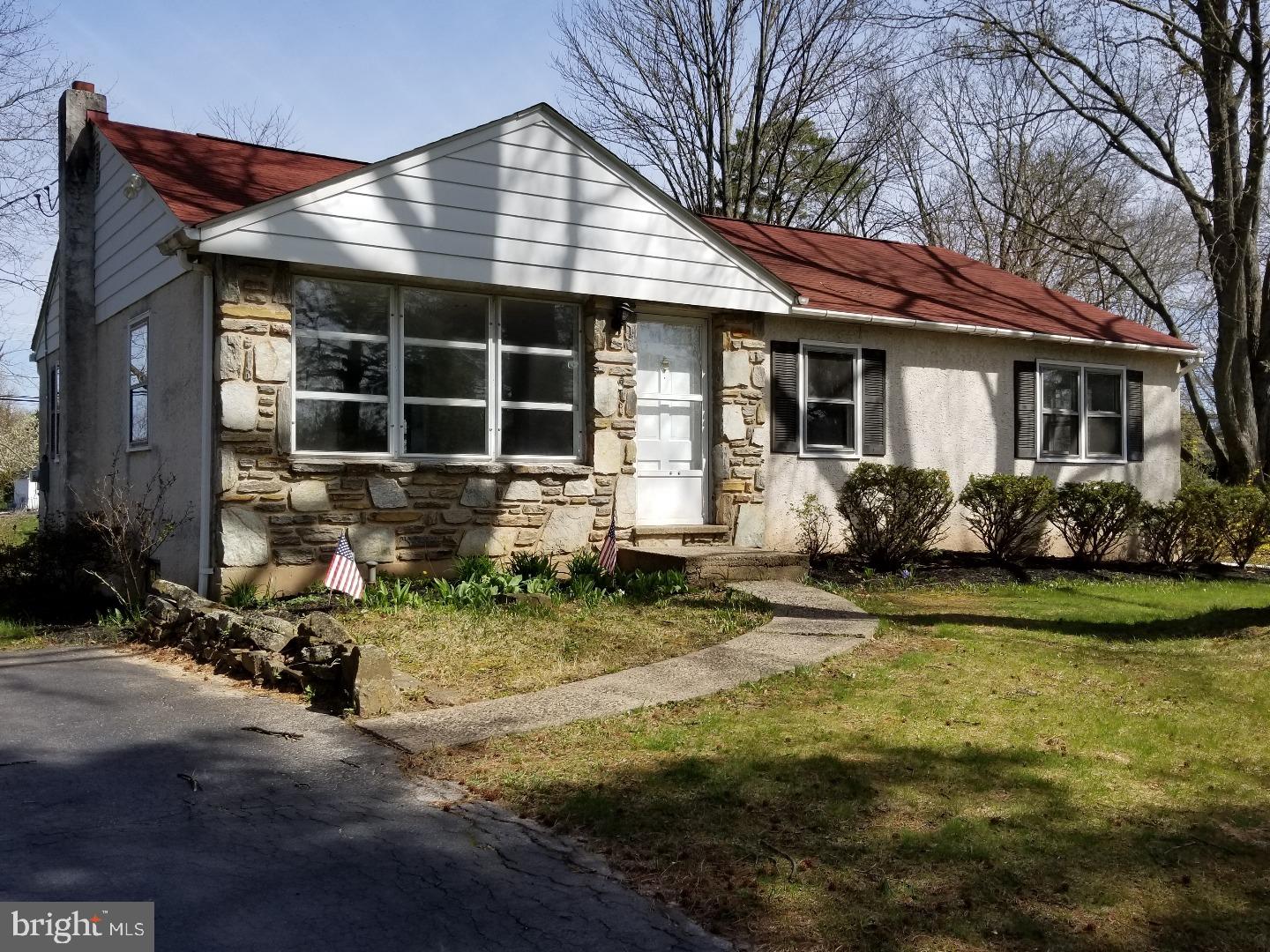 966 Bent Road Hatfield, PA 19440 - Photo 1 of 25 Gallery Image 1