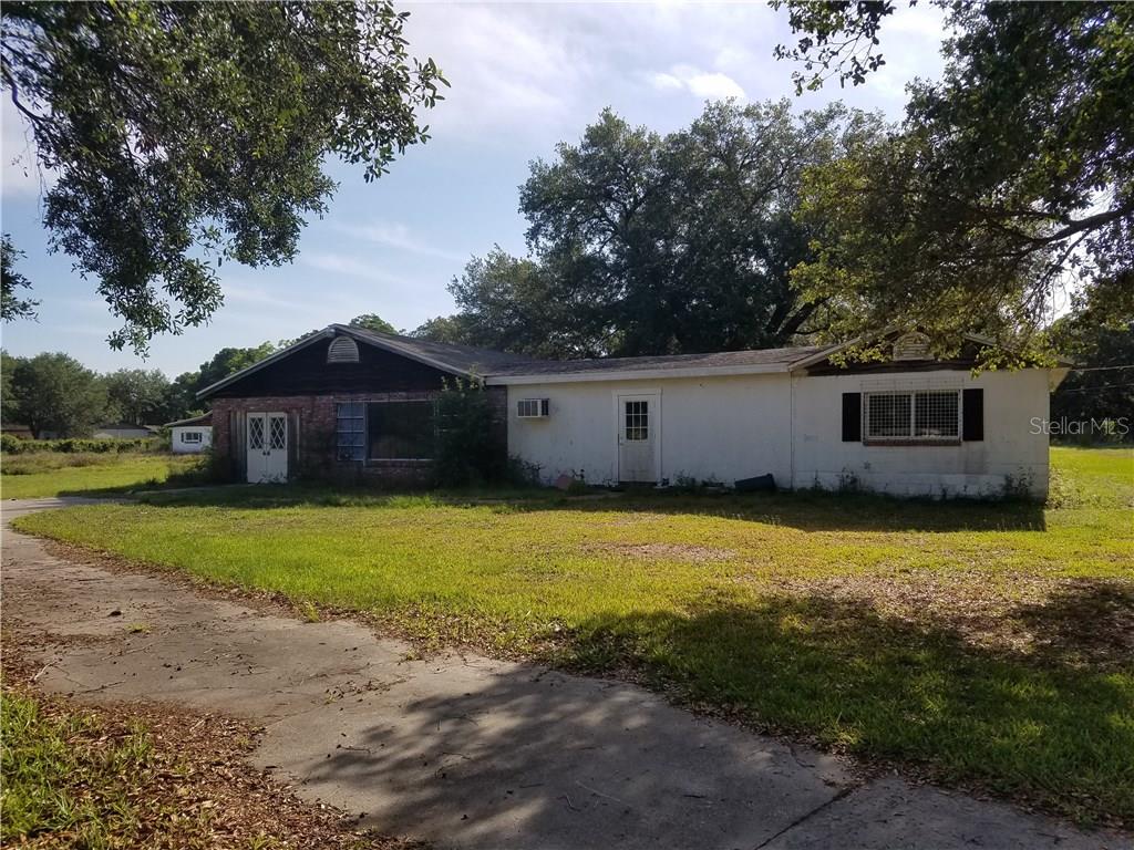 1908 West Patterson Street Tampa, FL 33604 - Photo 1 of 1 Main House