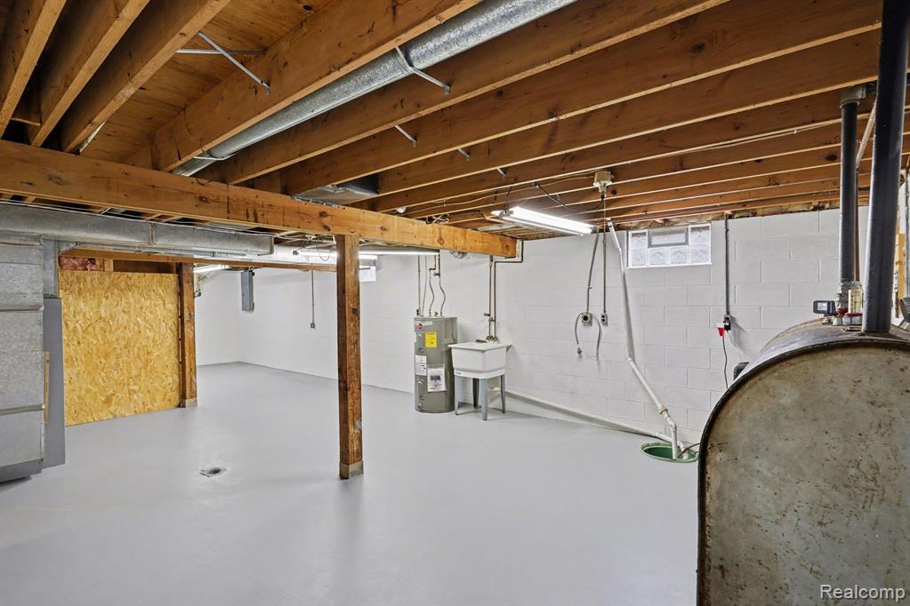 5051 Dutcher Road Howell, MI 48843 - Photo 20 of 33 Gallery Image 20