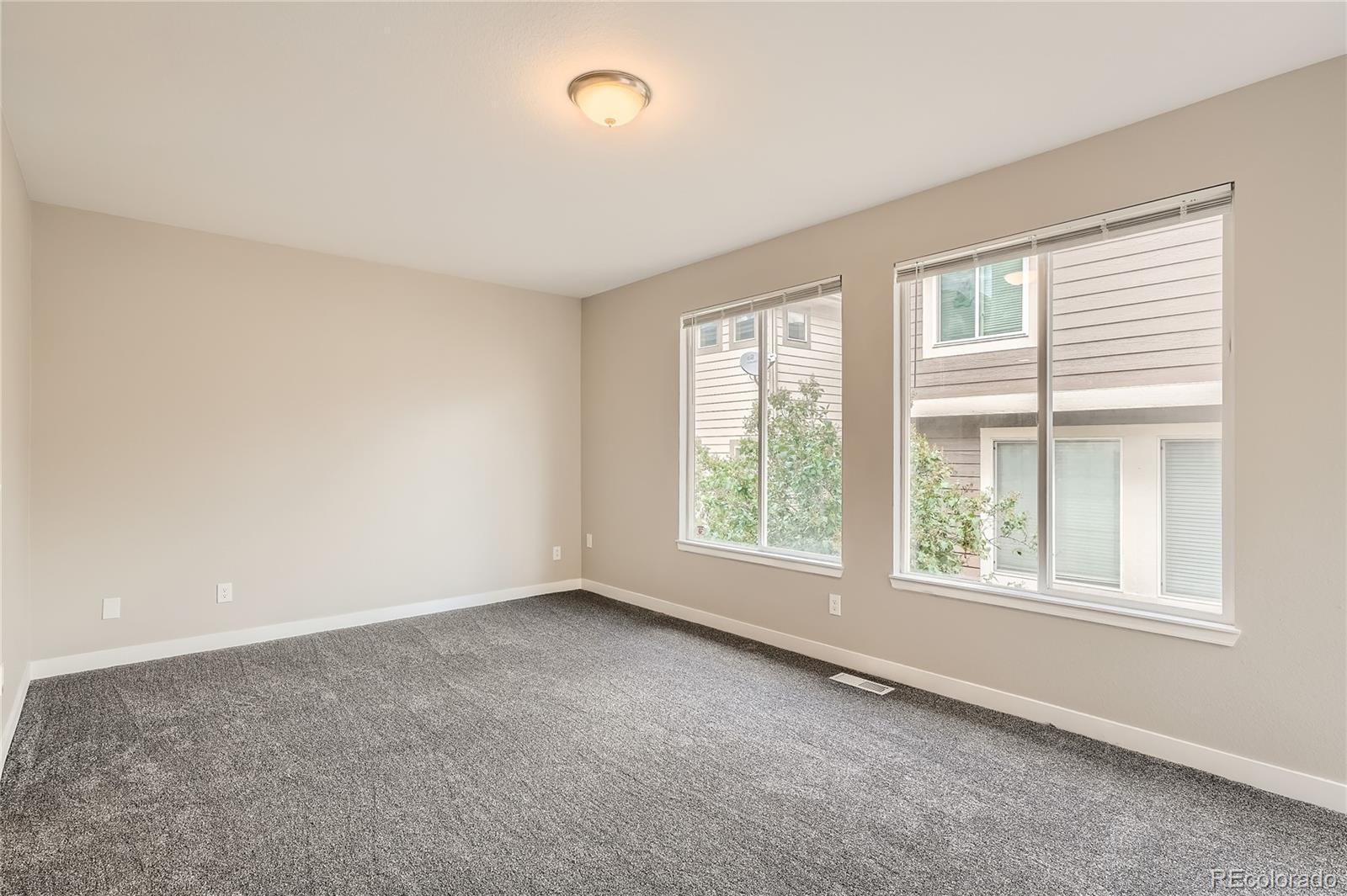 10626 Cherrybrook Circle Highlands Ranch, CO 80126 - Photo 12 of 37