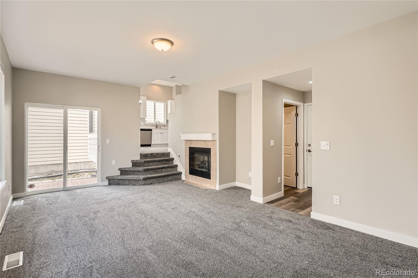 10626 Cherrybrook Circle Highlands Ranch, CO 80126 - Photo 14 of 37