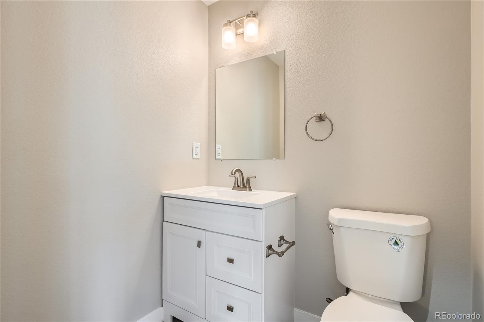 10626 Cherrybrook Circle Highlands Ranch, CO 80126 - Photo 16 of 37