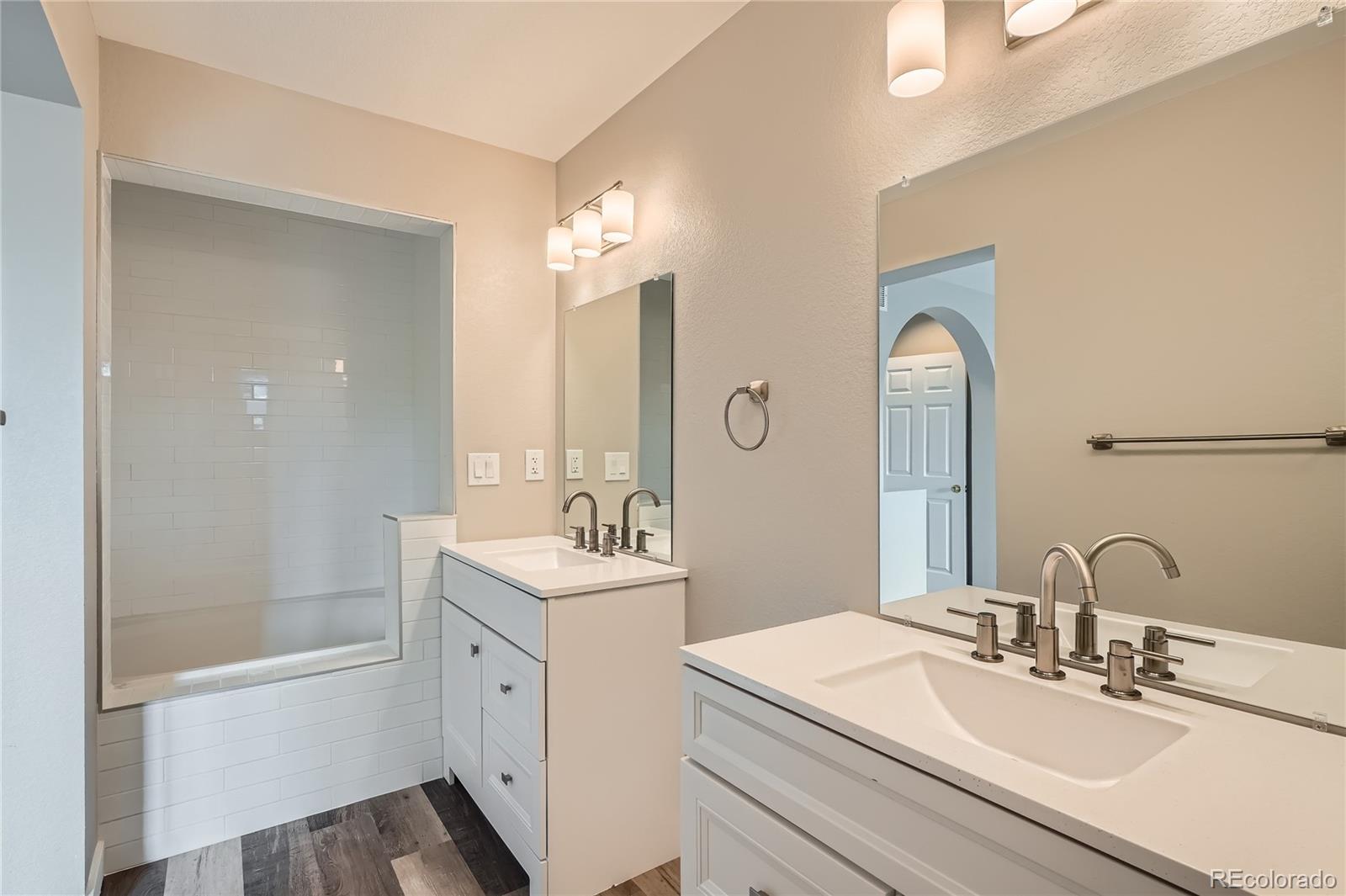 10626 Cherrybrook Circle Highlands Ranch, CO 80126 - Photo 21 of 37