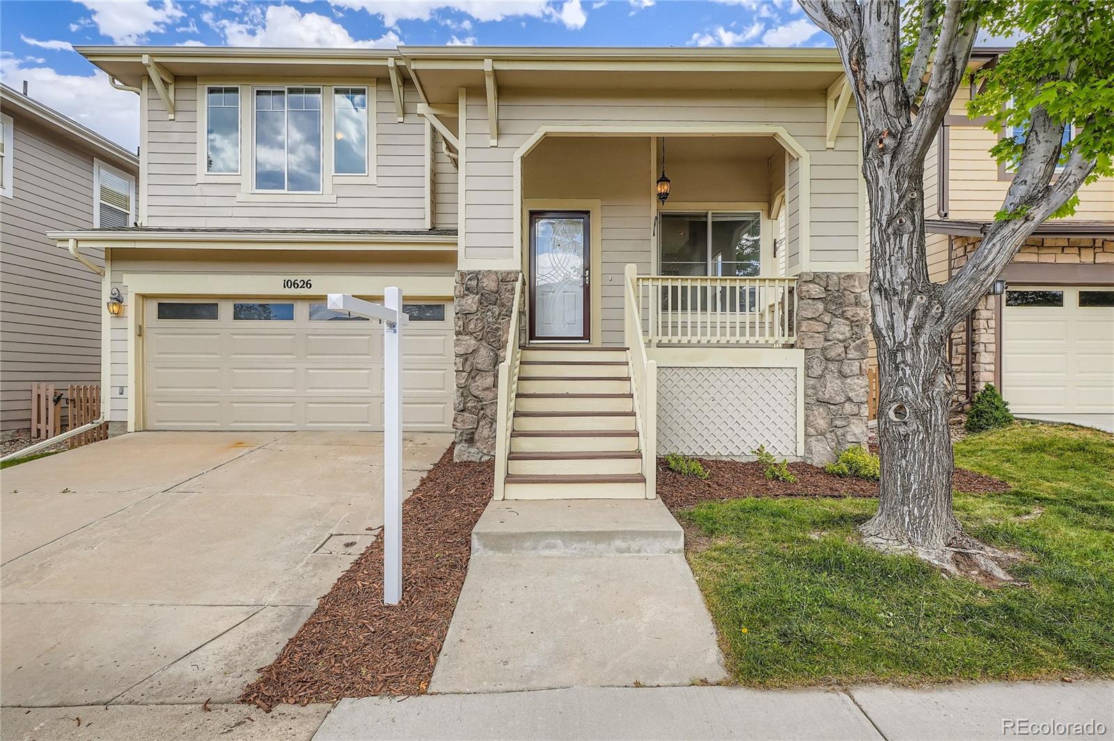 10626 Cherrybrook Circle Highlands Ranch, CO 80126 - Photo 3 of 37