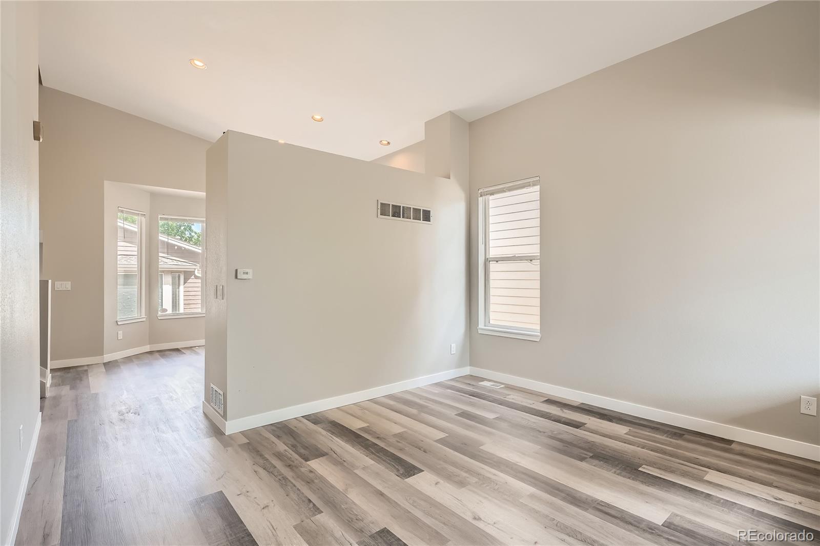 10626 Cherrybrook Circle Highlands Ranch, CO 80126 - Photo 6 of 37