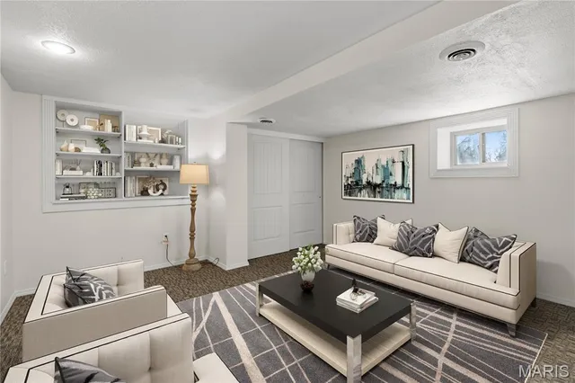 $125,000 | 908 State Street, Alton, IL 62002