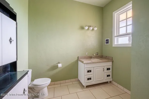 $795,000 | 5177 Hwy 34 Wayan Id 83285, Wayan, ID 83285