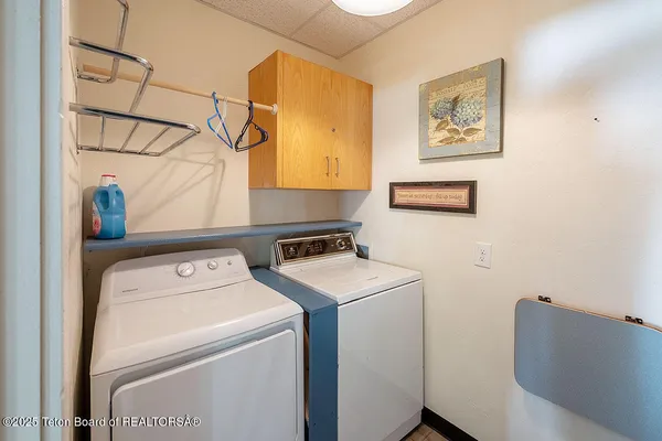 $795,000 | 5177 Hwy 34 Wayan Id 83285, Wayan, ID 83285