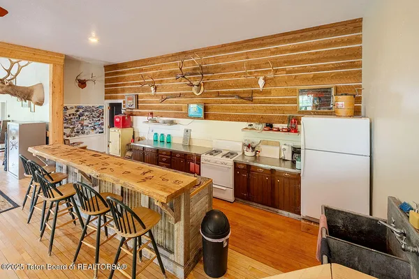 $795,000 | 5177 Hwy 34 Wayan Id 83285, Wayan, ID 83285