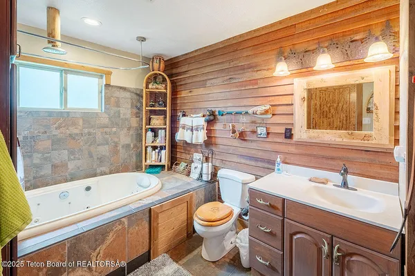 $795,000 | 5177 Hwy 34 Wayan Id 83285, Wayan, ID 83285