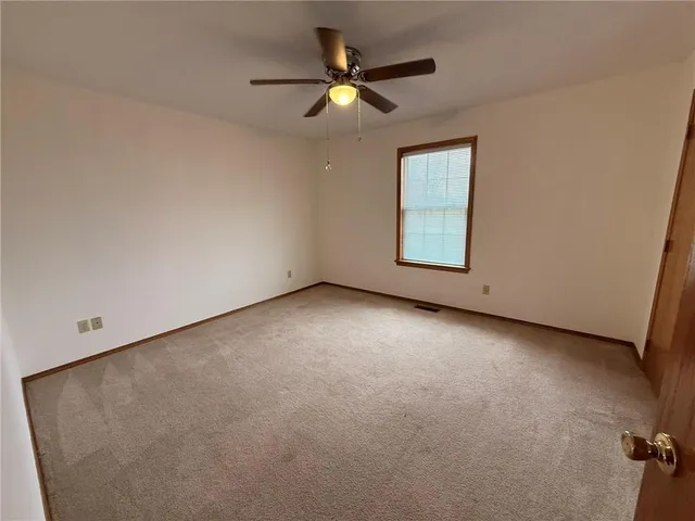 $229,900 | 1007 North Main Street, Diamond, MO 64840