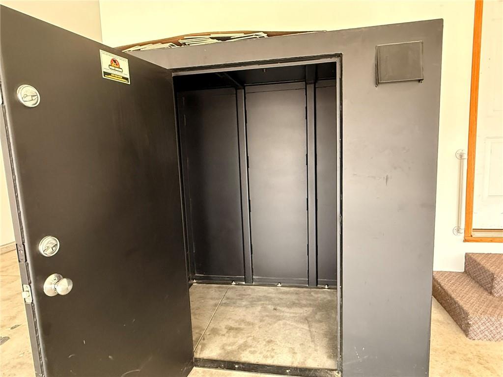 1007 North Main Street Diamond, MO 64840 - Photo 26 of 37