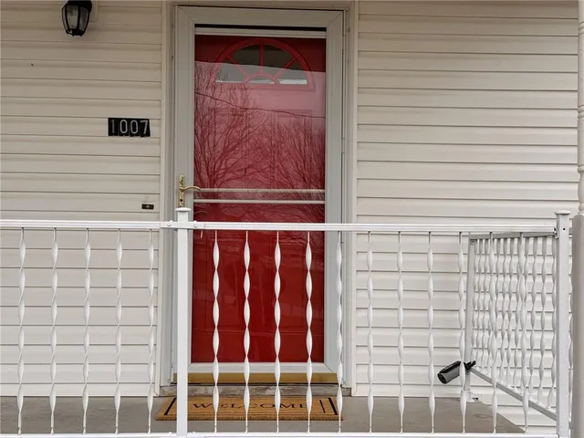 $229,900 | 1007 North Main Street, Diamond, MO 64840