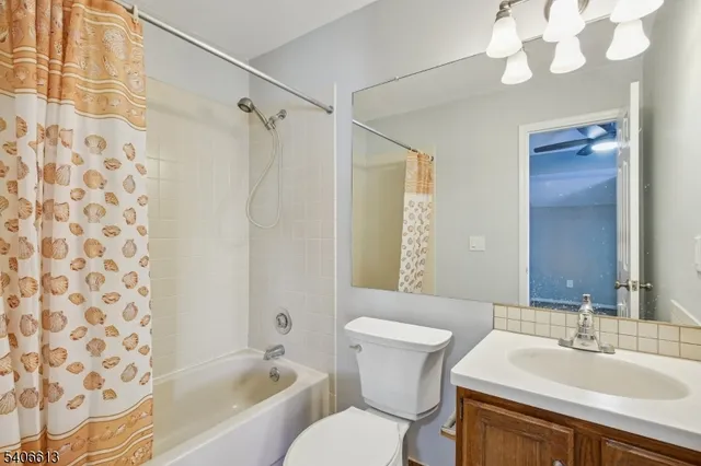 $3,950 | 13 Eton Court, Bedminster, NJ 07921