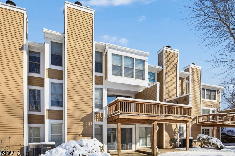 13 Eton Court Bedminster, NJ 07921 - Photo 49 of 50