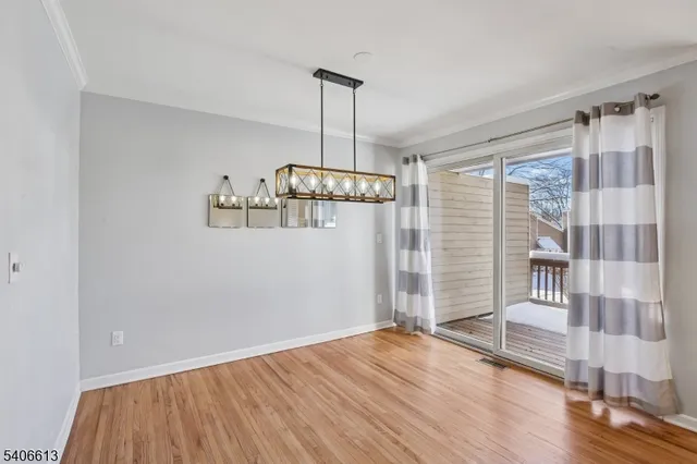 $3,950 | 13 Eton Court, Bedminster, NJ 07921