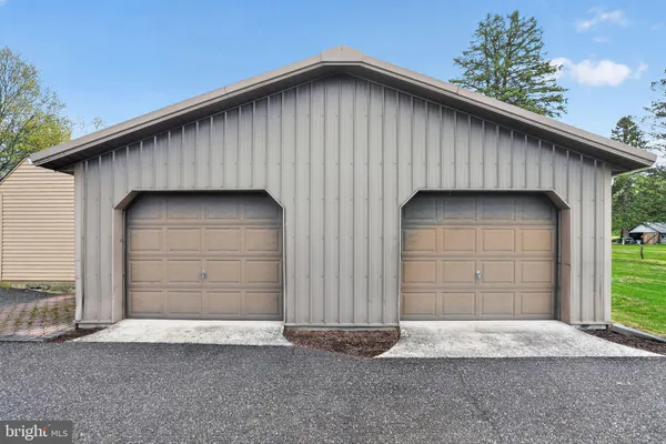 $375,000 | 1786 Weisstown Road, Boyertown, PA 19512