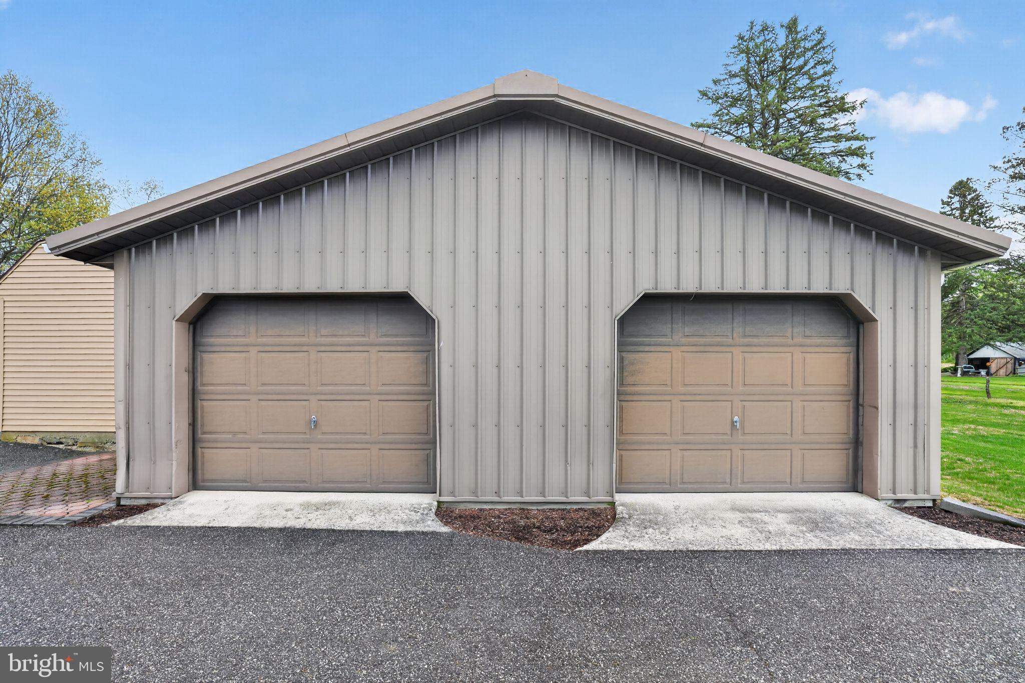 1786 Weisstown Road Boyertown, PA 19512 - Photo 31 of 37