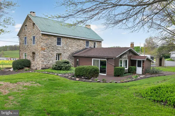 $375,000 | 1786 Weisstown Road, Boyertown, PA 19512