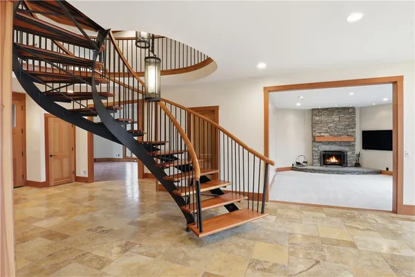 $1,299,900 | 42 Lake Lacoma Drive, Perinton, NY 14534