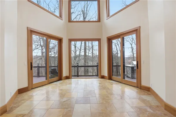 $1,299,900 | 42 Lake Lacoma Drive, Perinton, NY 14534