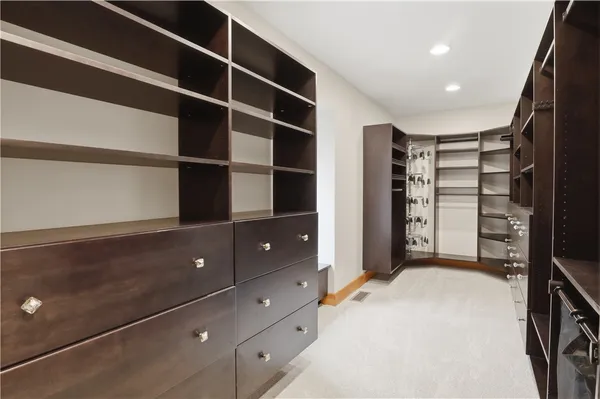 $1,299,900 | 42 Lake Lacoma Drive, Perinton, NY 14534