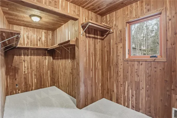 $1,299,900 | 42 Lake Lacoma Drive, Perinton, NY 14534