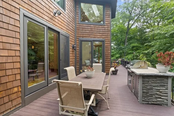 $1,299,900 | 42 Lake Lacoma Drive, Perinton, NY 14534