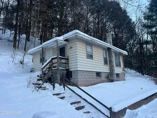 $90,000 | 40 Watts Hill Road, Honesdale, PA 18431