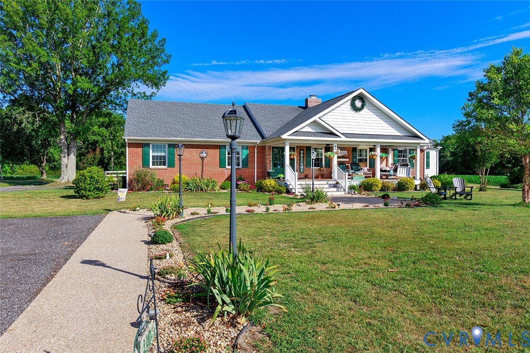 11133 Rolfe Highway Dendron, VA 23839 - Photo 1 of 49