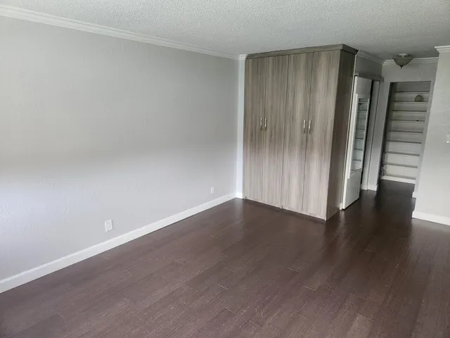 $2,295 | 2731 Taft Street, Unit 410, Hollywood, FL 33020