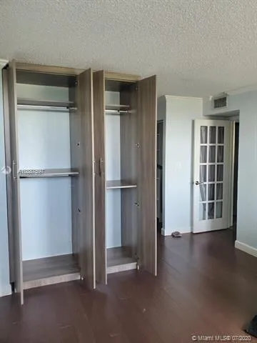 $2,295 | 2731 Taft Street, Unit 410, Hollywood, FL 33020