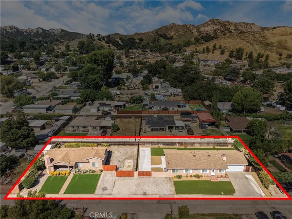 $1,199,000 | 31615-31609 Hunter Lane, Castaic, CA 91384