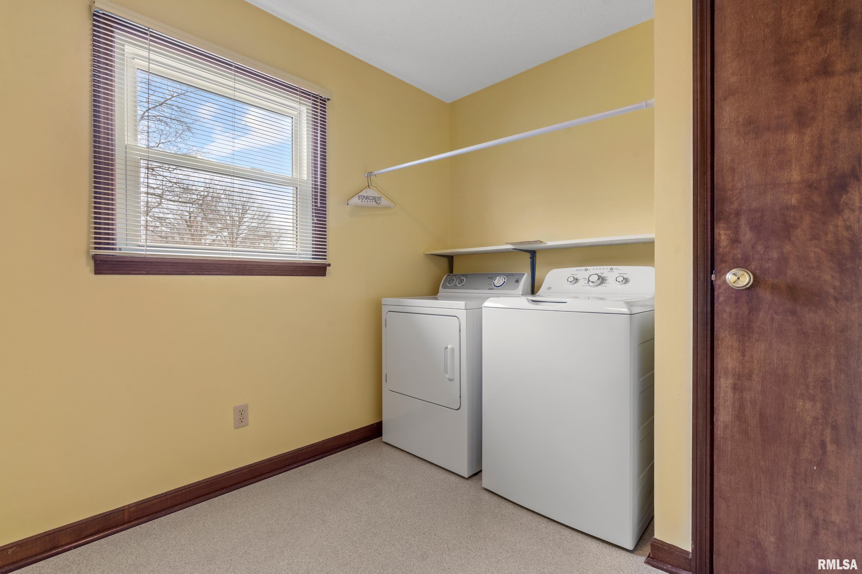 225 Saxon Drive Springfield, IL 62704 - Photo 17 of 20