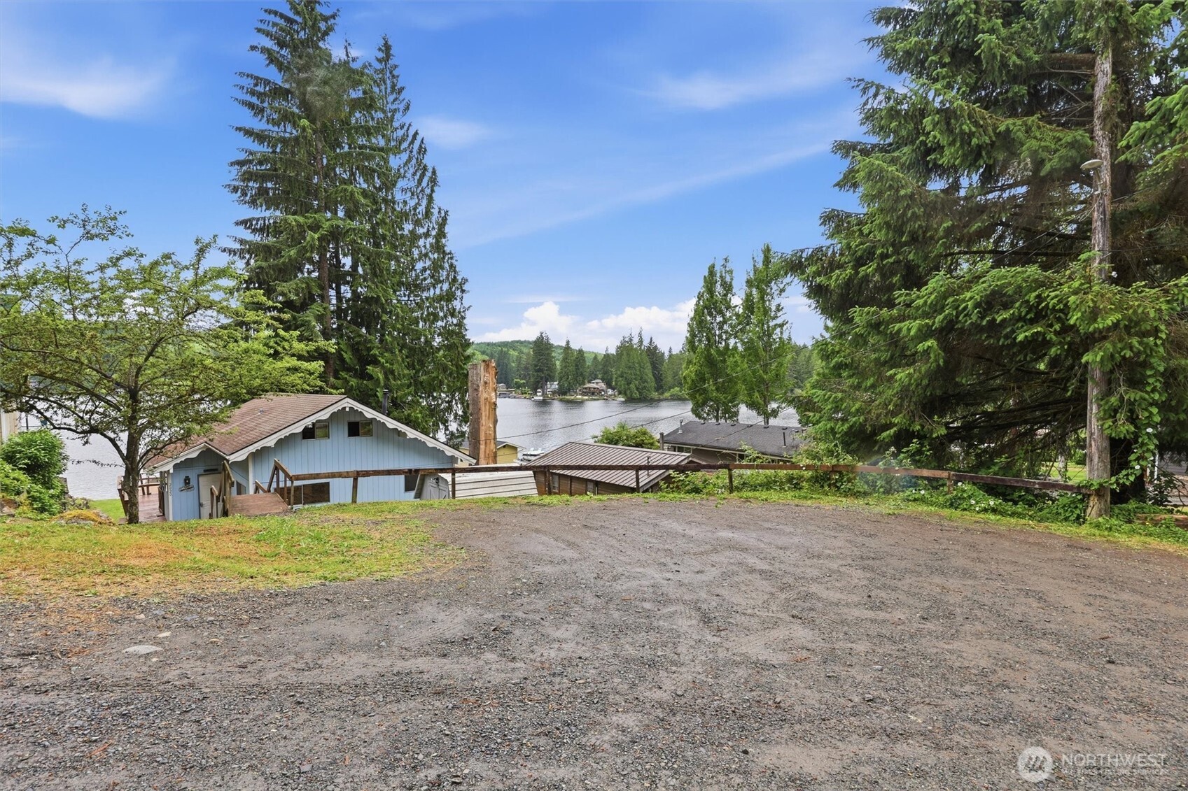 2020 South Lake Roesiger Road Snohomish, WA 98290 - Photo 23 of 36
