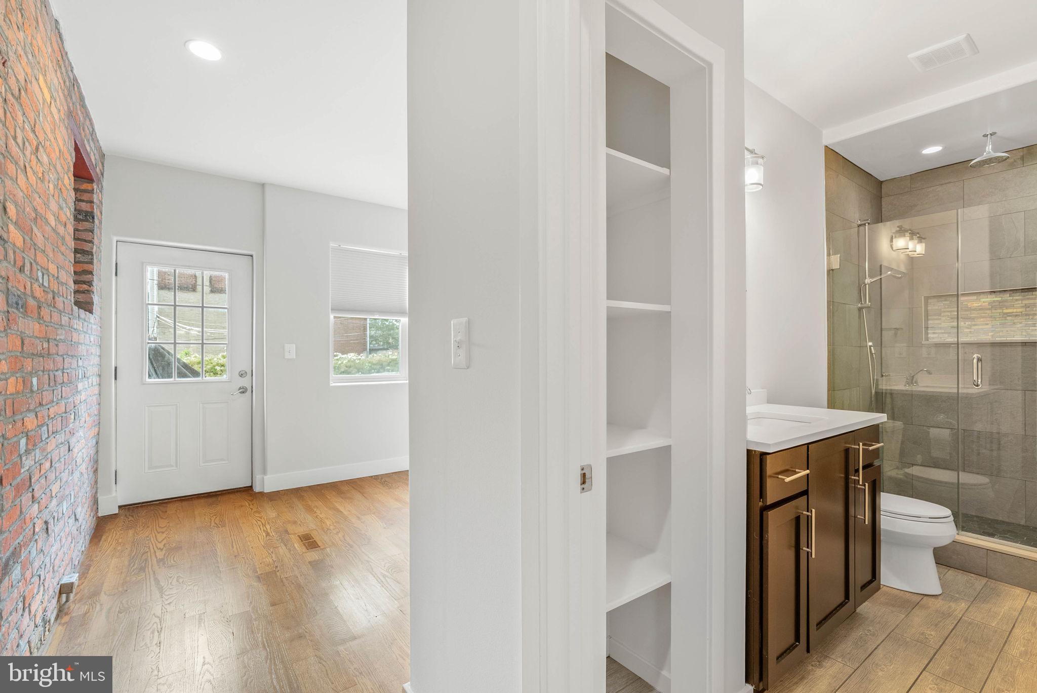 924 South 11th Street, Unit 101 Philadelphia, PA 19147 - Photo 14 of 27