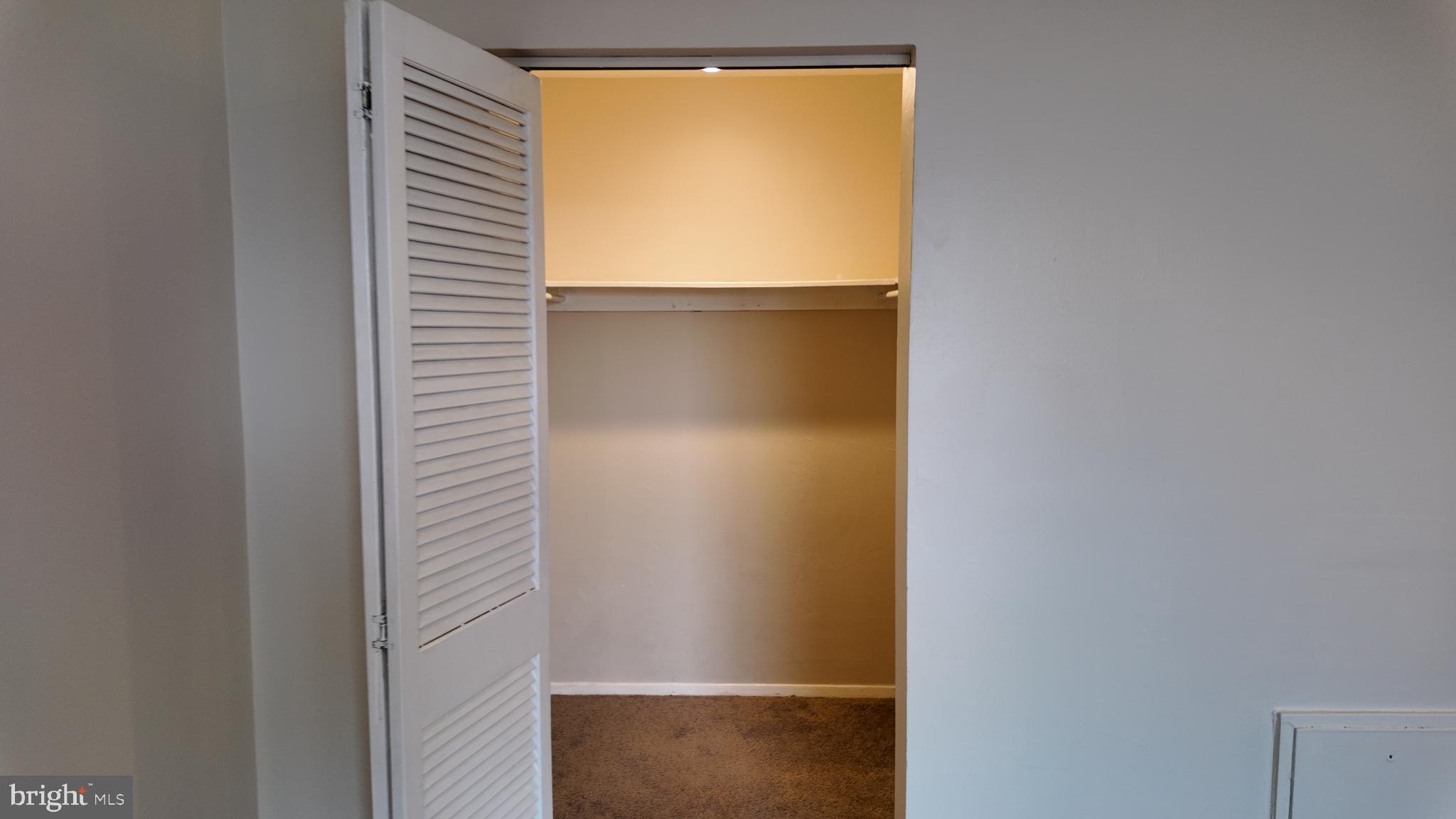 7957 Riggs Road, Unit 7 Hyattsville, MD 20783 - Photo 4 of 9