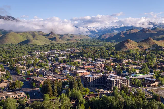 $6,600,000 | 151s Main Street South, Unit 409, Ketchum, ID 83340