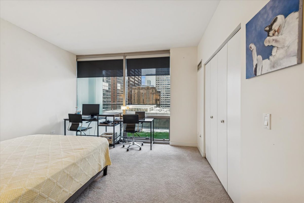 8 East Randolph Street, Unit 1806 Chicago, IL 60601 - Photo 12 of 17
