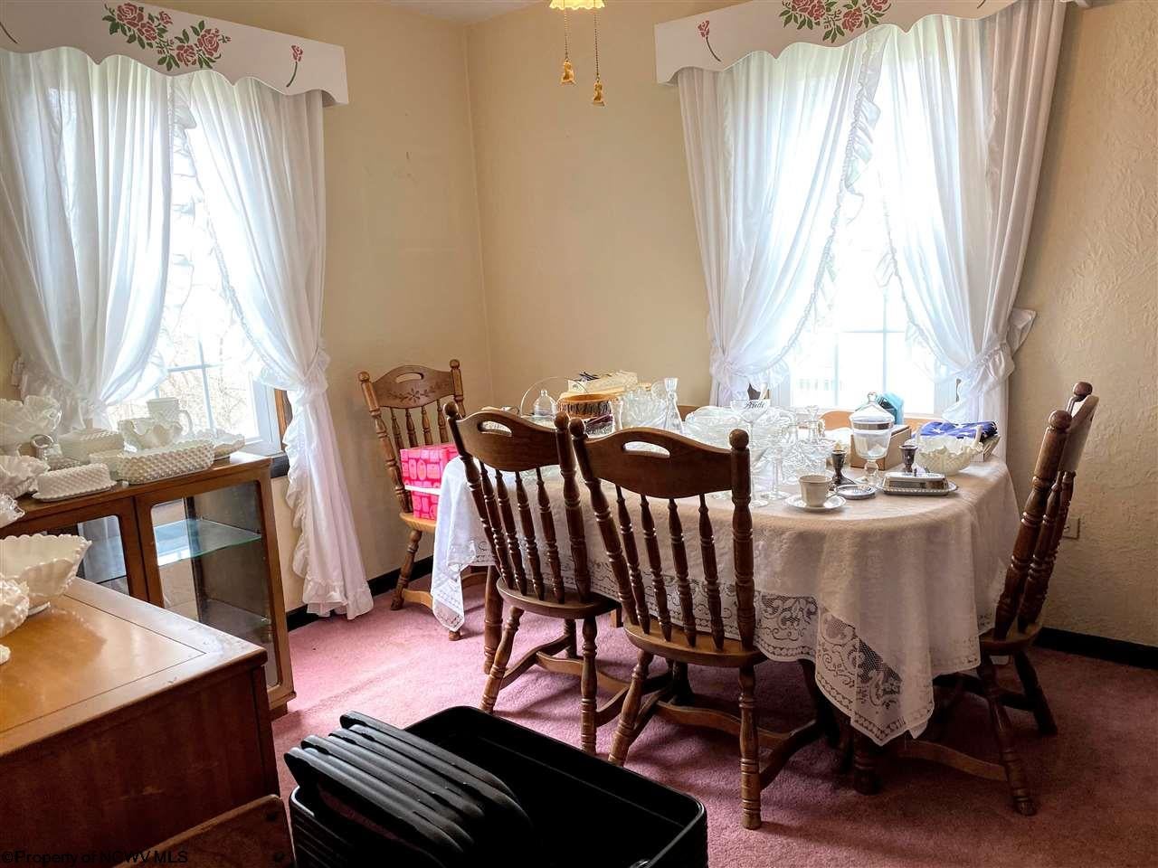 1365 Overhill Road Fairmont, WV 26554 - Photo 7 of 14 Gallery Image 7