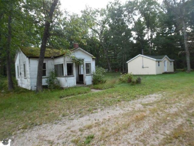 95 North Tippy Dam Road Wellston, MI 49689 - Photo 13 of 41 -115301-12