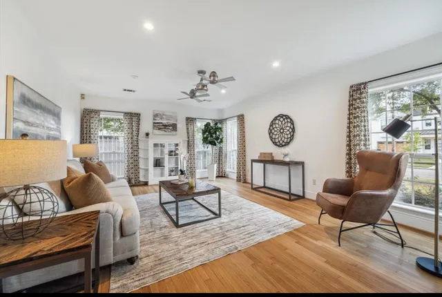 $475,000 | 805 Sue Street, Houston, TX 77009