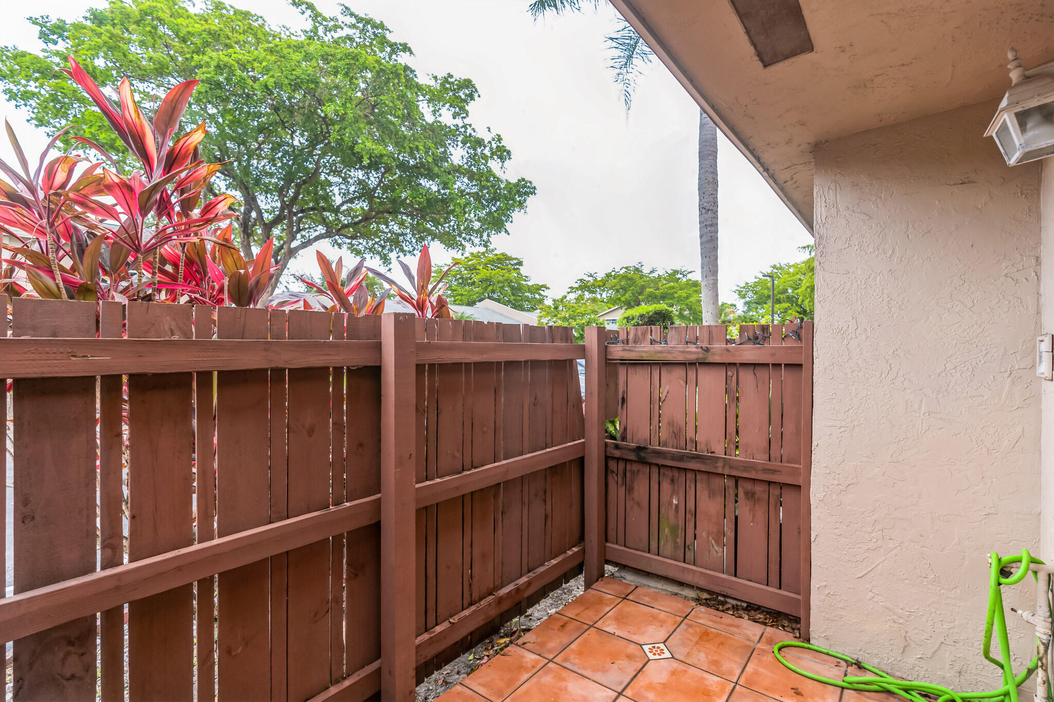 800 Banks Road Coconut Creek, FL 33063 - Photo 12 of 30 800_Banks_Rd_Coconut_Creek_FL_33063_USA-