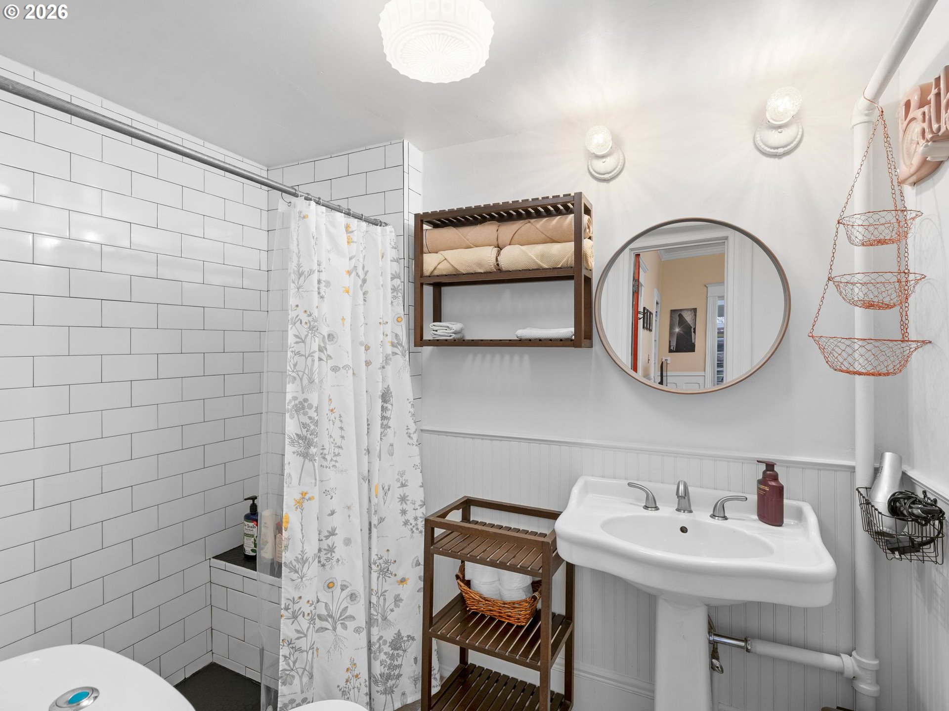 2712 Southeast Ash Street Portland, OR 97214 - Photo 15 of 46