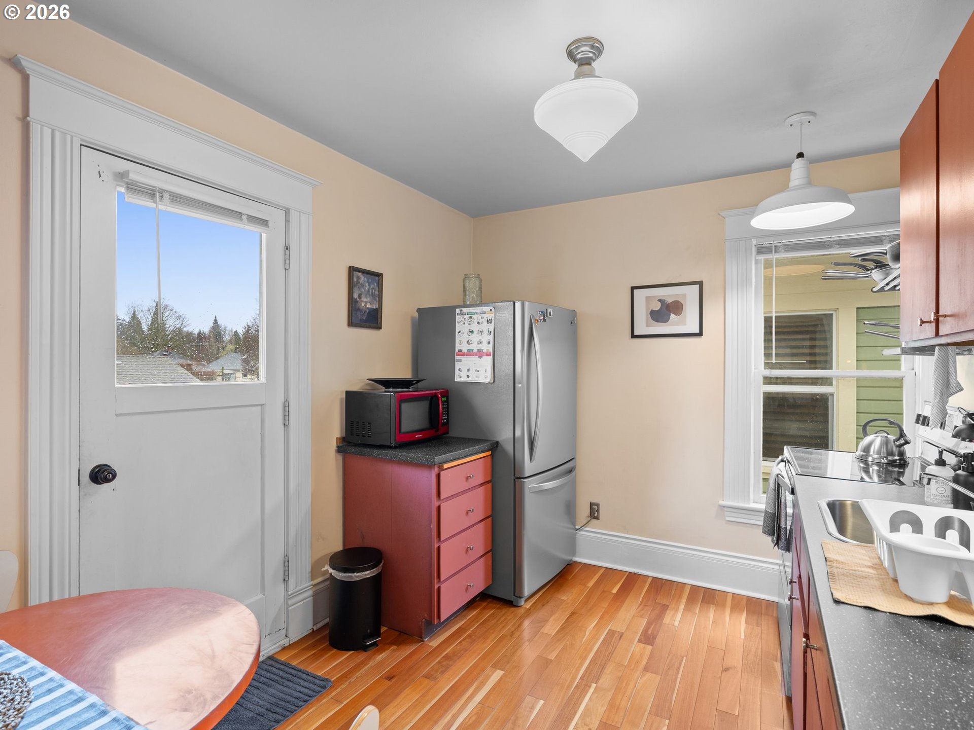 2712 Southeast Ash Street Portland, OR 97214 - Photo 25 of 46