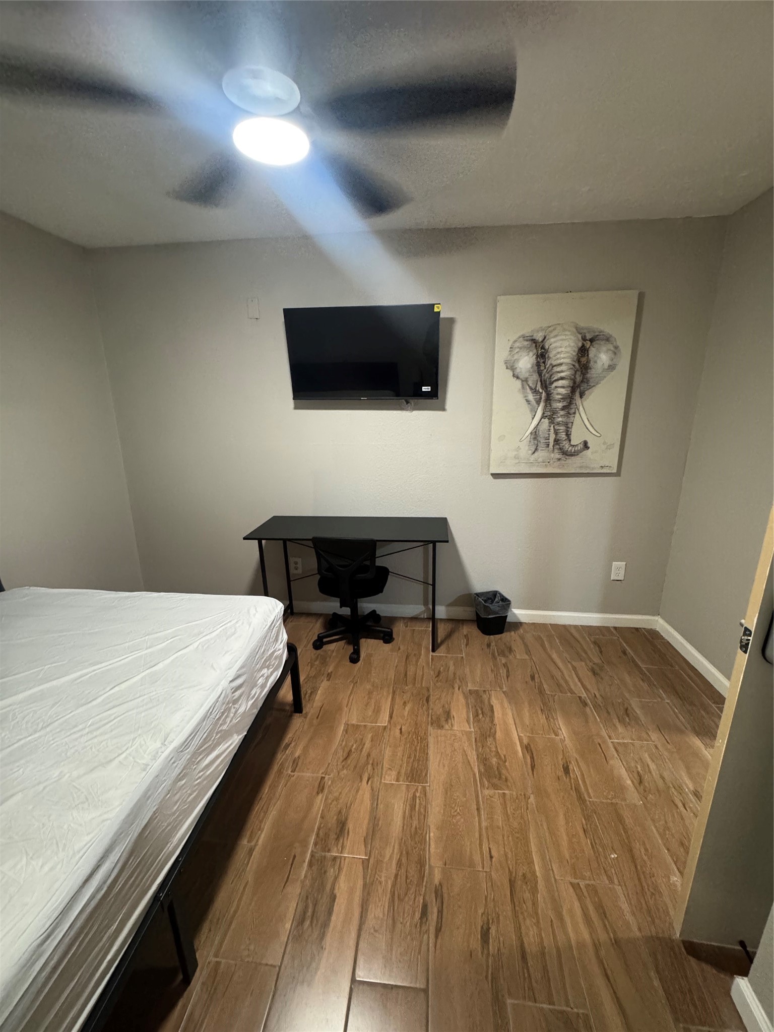 11322 Murr Way Houston, TX 77048 - Photo 3 of 25