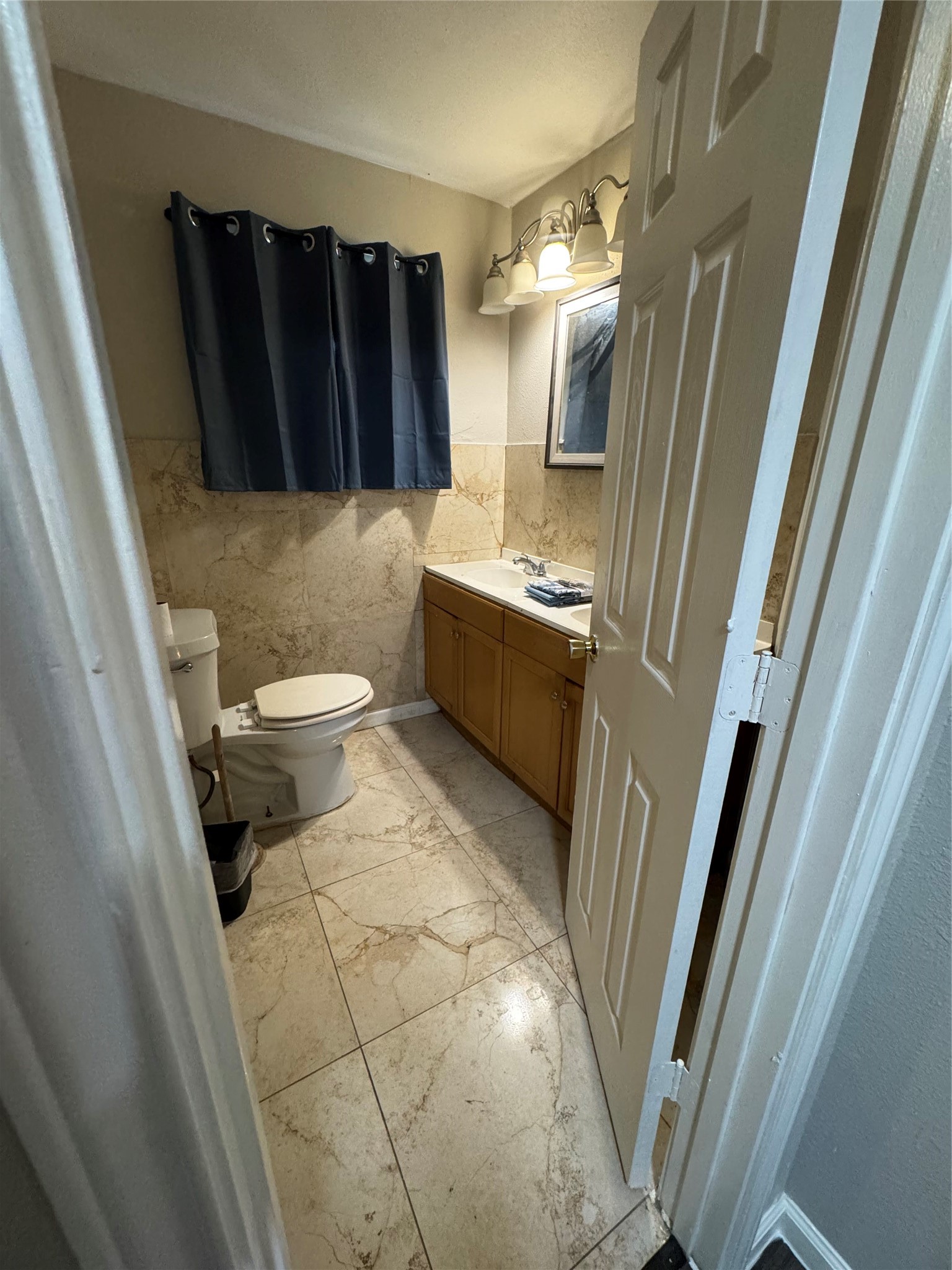 11322 Murr Way Houston, TX 77048 - Photo 9 of 25