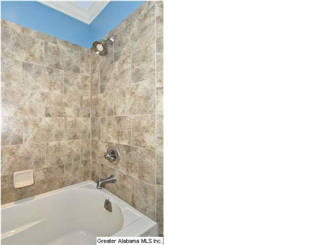 3601 Knightsbridge Road Mountain Brook, AL 35223 - Photo 25 of 32 Gallery Image 25