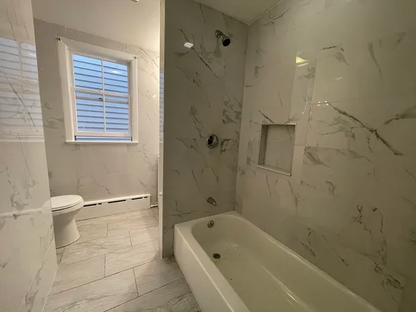 $7,250 | 338 K Street, Unit 1, Boston, MA 02127